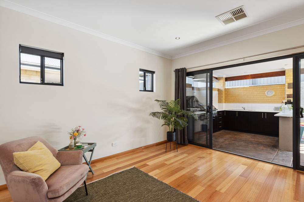 37 Edgecombe Pass, Aveley, WA 6069