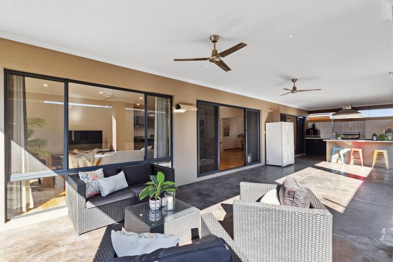 37 Edgecombe Pass, Aveley, WA 6069