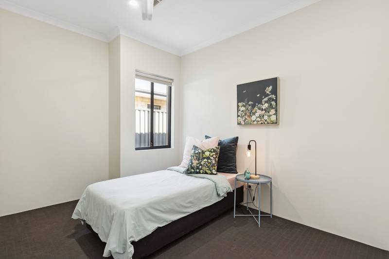 37 Edgecombe Pass, Aveley, WA 6069