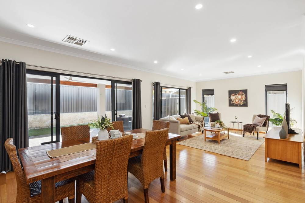 37 Edgecombe Pass, Aveley, WA 6069