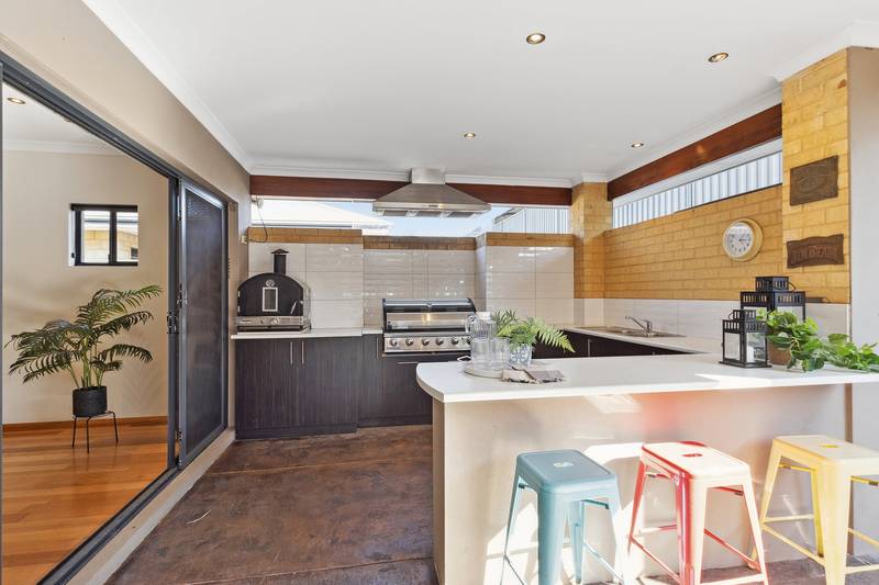 37 Edgecombe Pass, Aveley, WA 6069