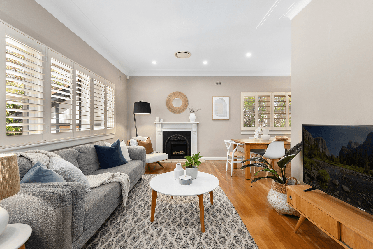 37 The Broadway, WAHROONGA, NSW 2076