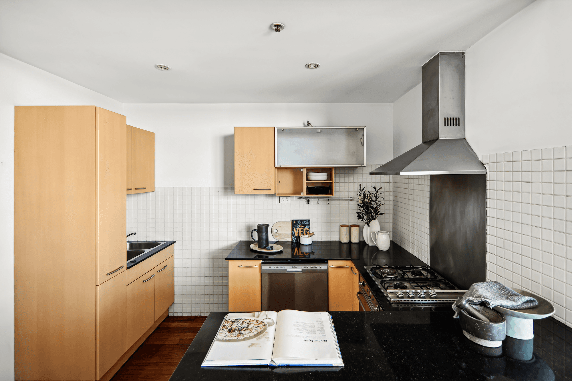 16/2 Cardigan Lane, CAMPERDOWN, NSW 2050