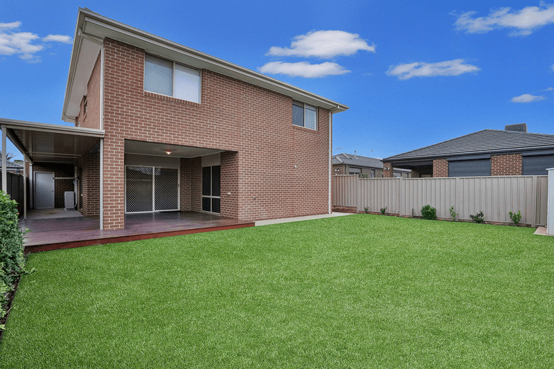 38 Goldsworthy Drive, FRASER RISE, VIC 3336