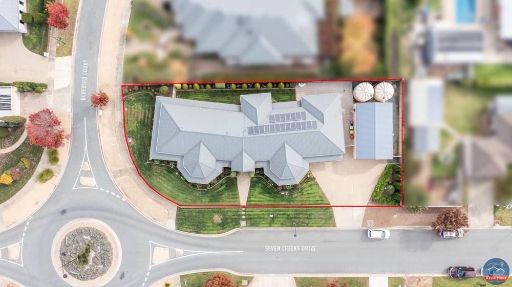 8 Bluebird Court, KIALLA, VIC 3631