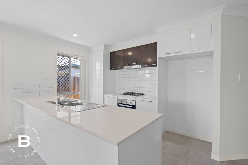 108 Watheroo Street, South Ripley, QLD 4306