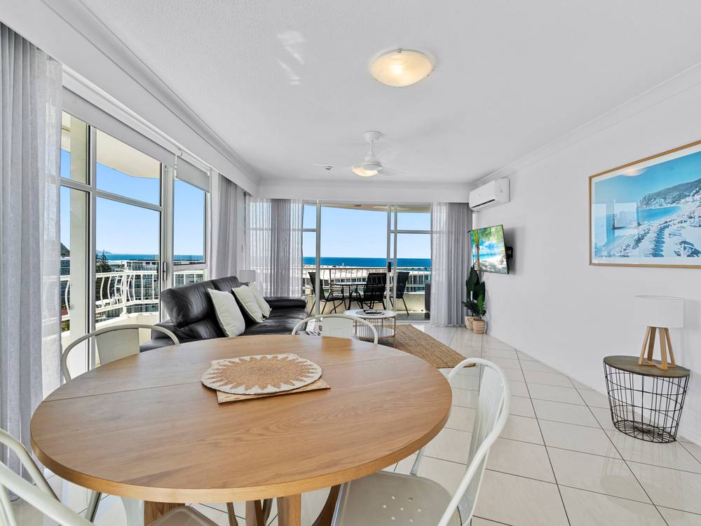 11A/2 Nineteenth Avenue, PALM BEACH, QLD 4221