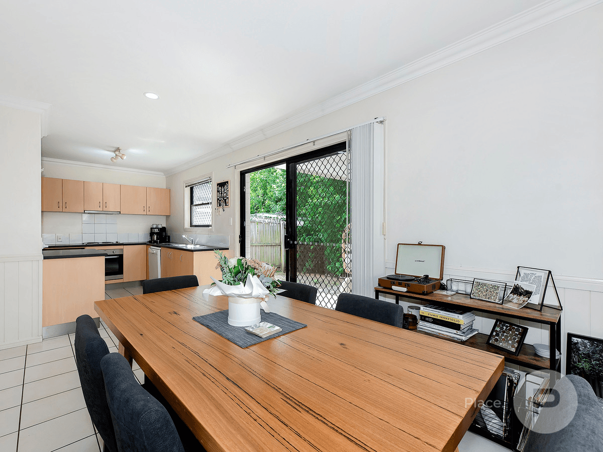 6/2 Tees Street, YEERONGPILLY, QLD 4105