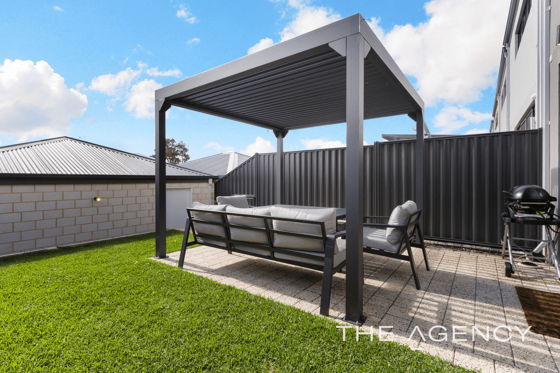 225 Leeuwin Boulevard, Bushmead, WA 6055