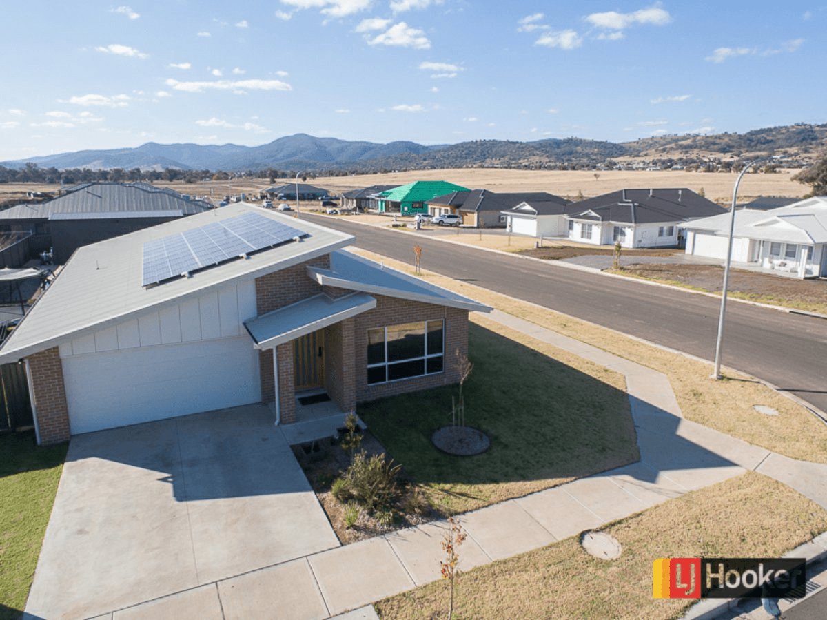 2 Kestral Street, MOORE CREEK, NSW 2340