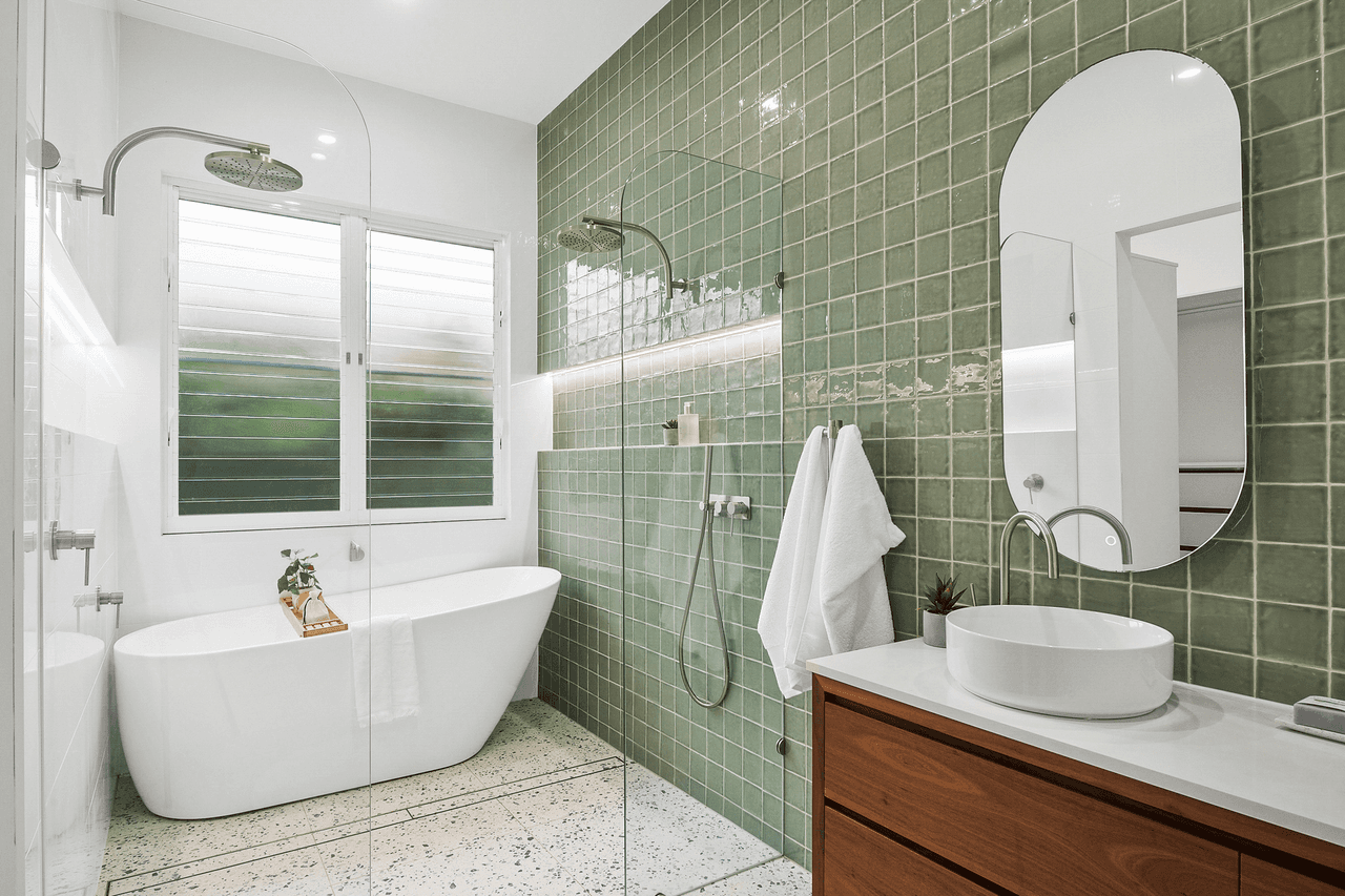 4 Lovegrove Street, Shoalhaven Heads, NSW 2535