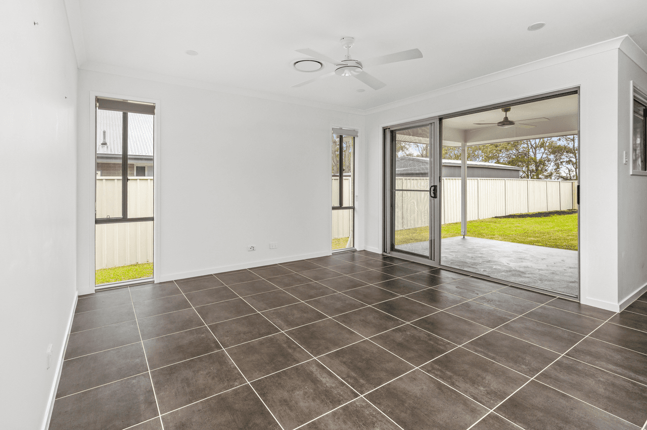 35A Sapphire Drive, RUTHERFORD, NSW 2320