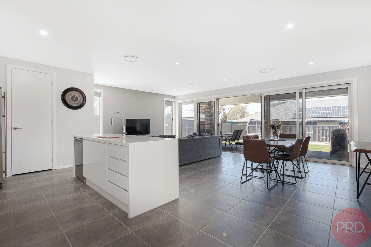 16 Windermere Road, LOCHINVAR, NSW 2321