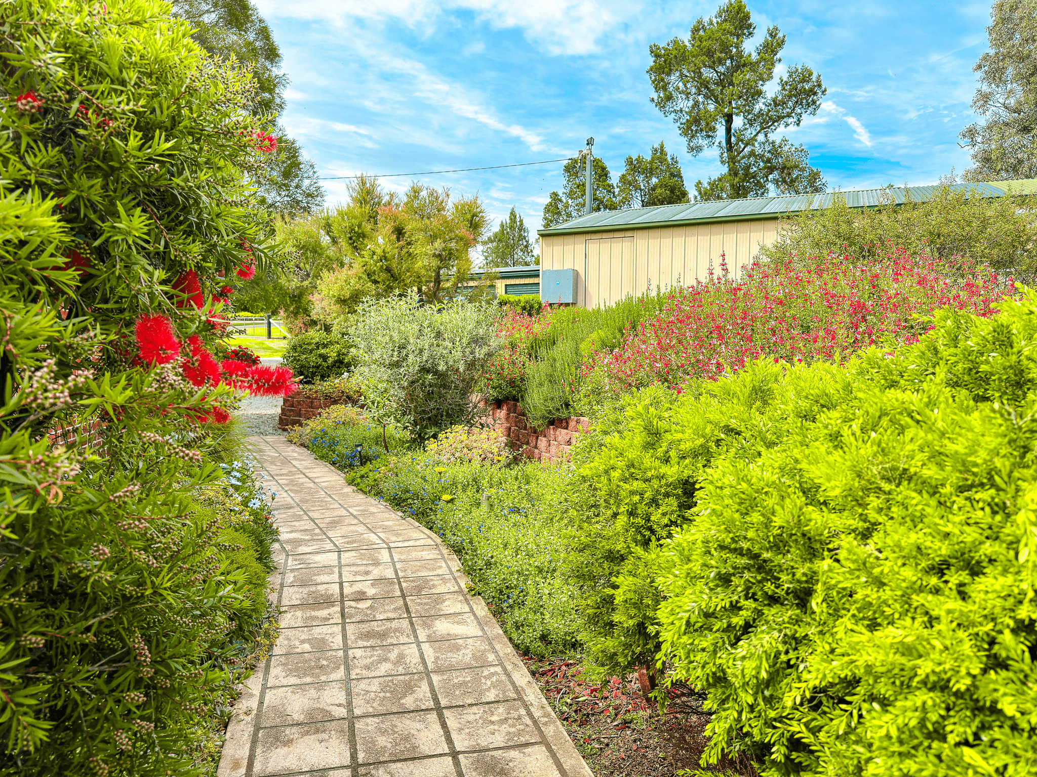 253 Catherine Way, TAMWORTH, NSW 2340