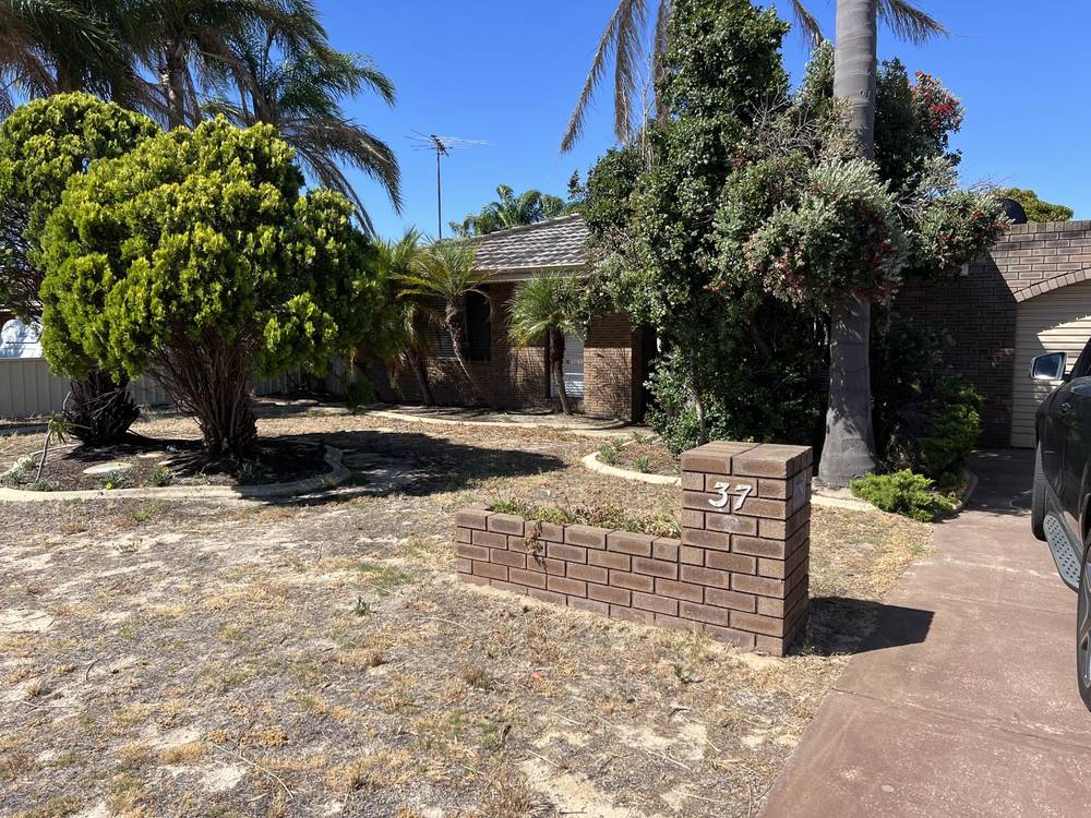 37 Sandeland Avenue, COODANUP, WA 6210