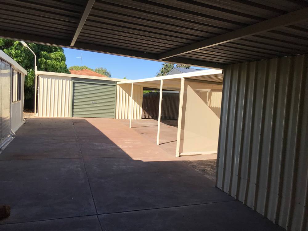 37 Sandeland Avenue, COODANUP, WA 6210