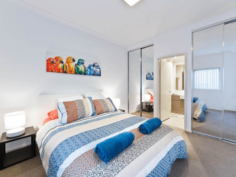 UNIT 42/23 JUNCTION BOULEVARD, COCKBURN CENTRAL, WA 6164