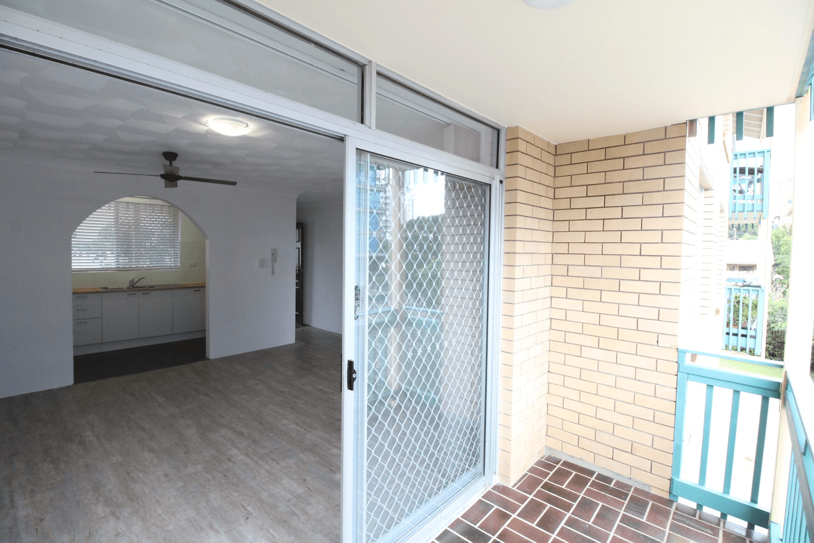 2/19 Saltair Street, KINGS BEACH, QLD 4551