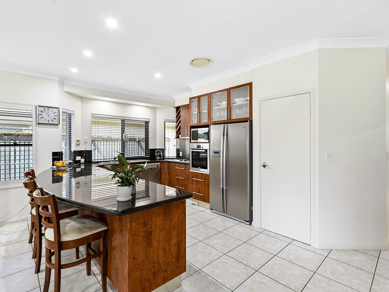 5 Guilmartins Way, TINANA, QLD 4650