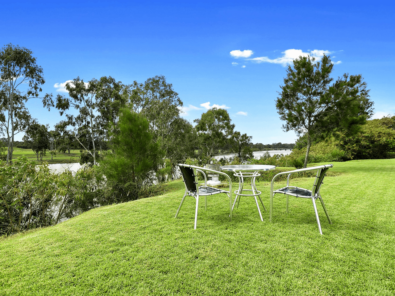 5 Guilmartins Way, TINANA, QLD 4650