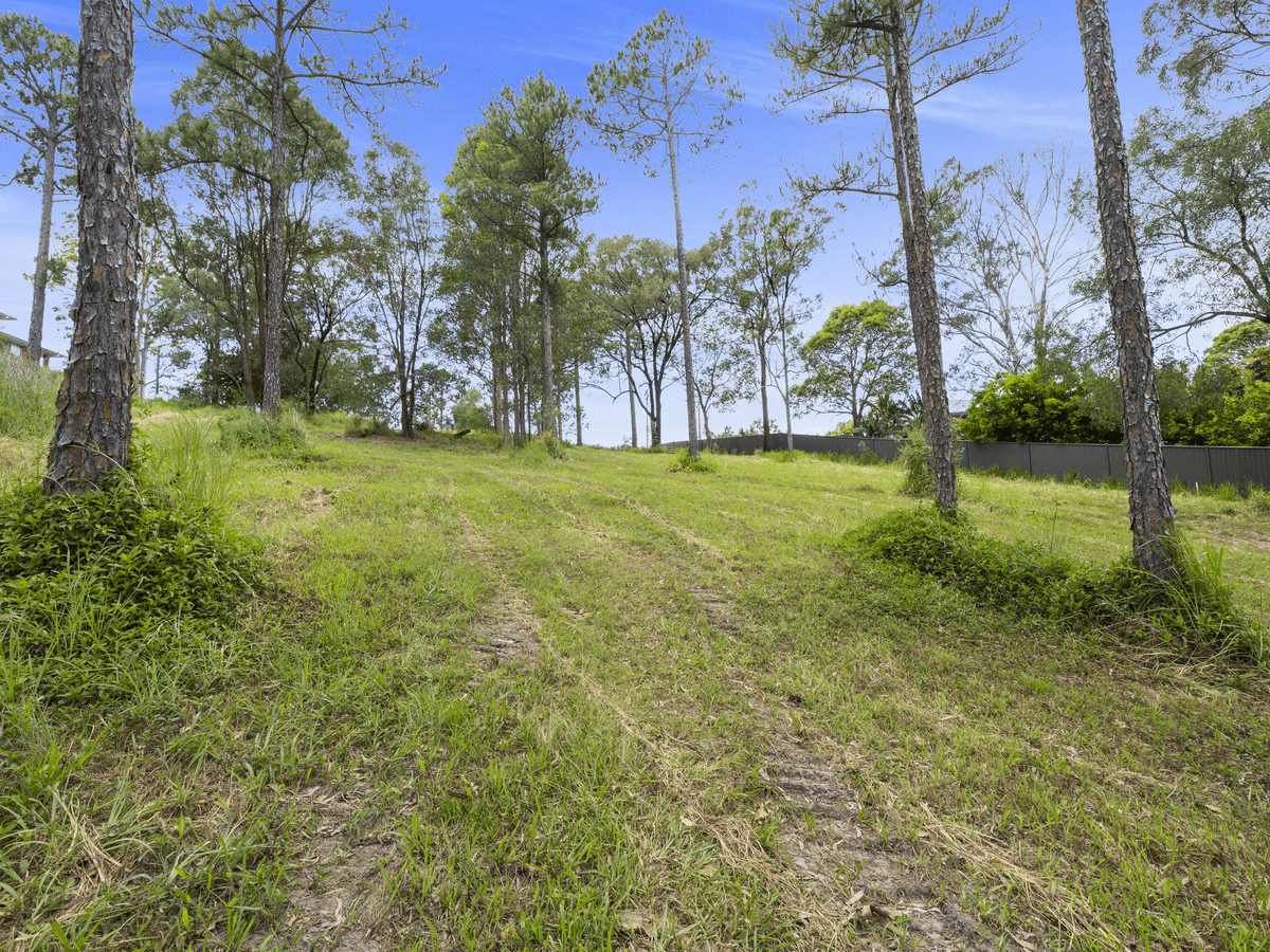 26 High Ridge Road, GAVEN, QLD 4211