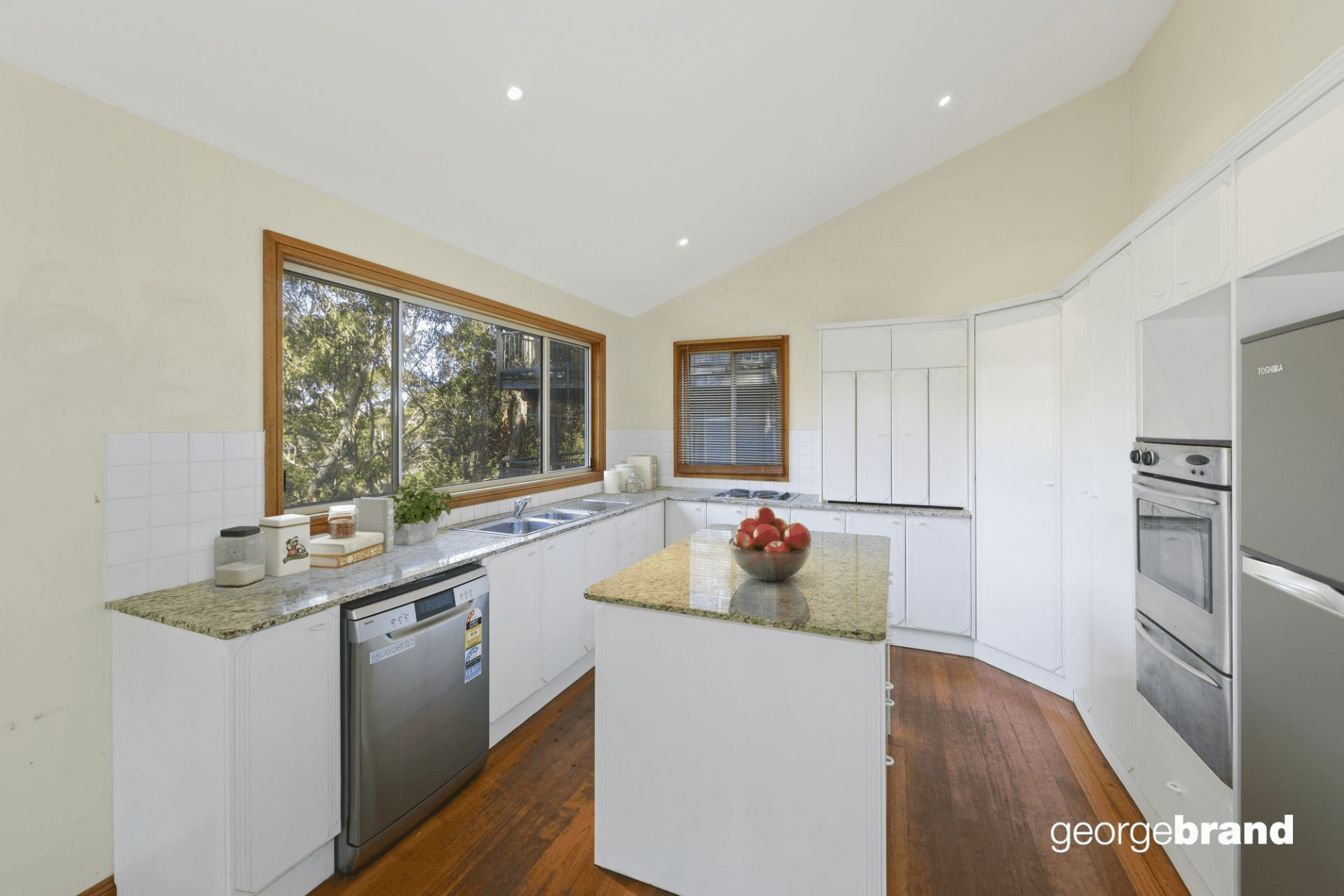 53 Surf Rider Ave, North Avoca, NSW 2260