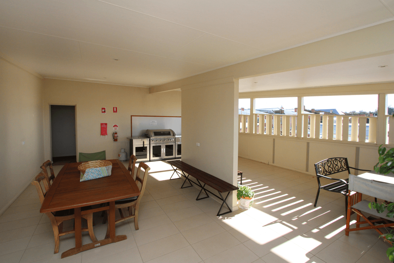 107/30 Evans Street, INVERELL, NSW 2360