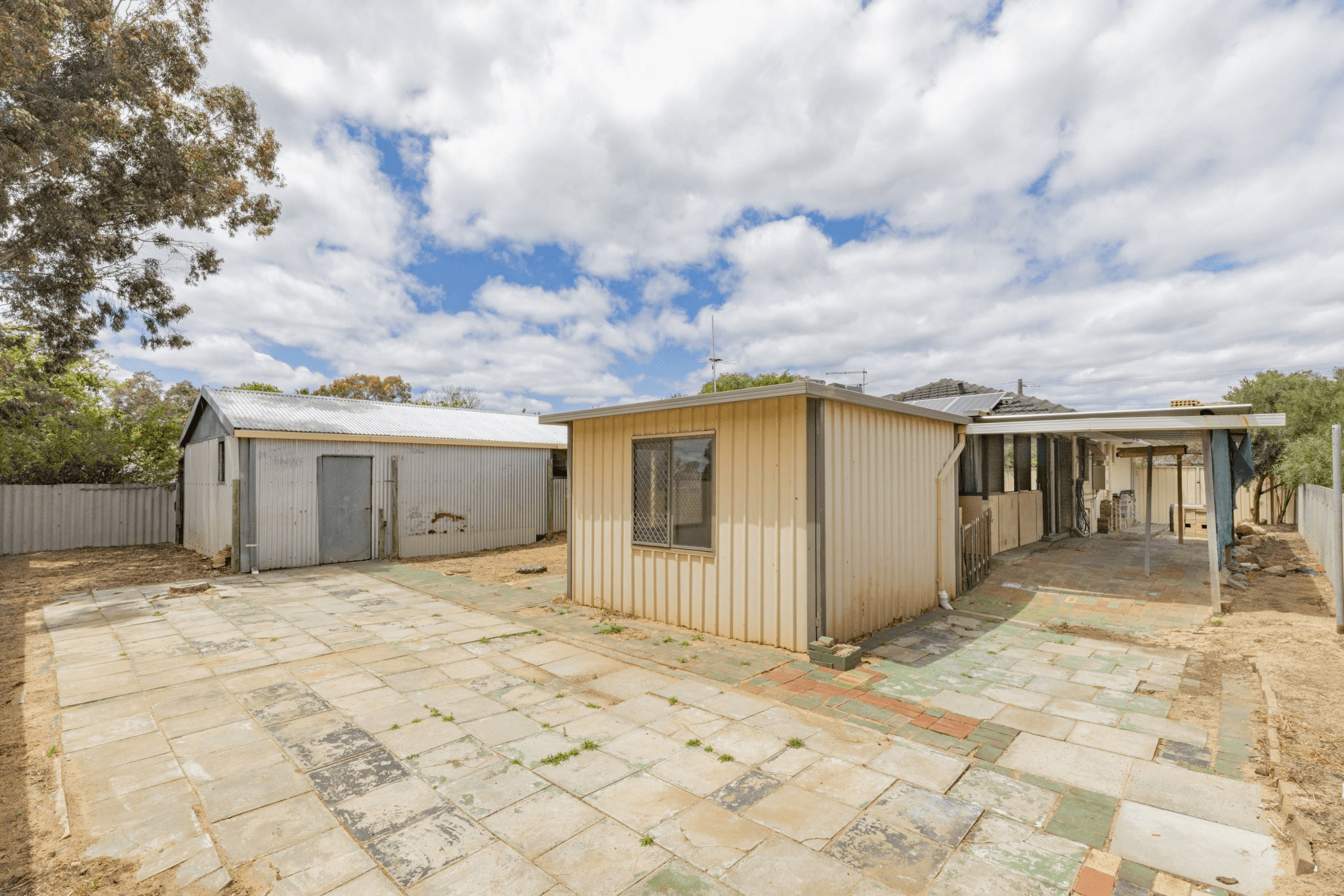 9 Kiama Road, ARMADALE, WA 6112