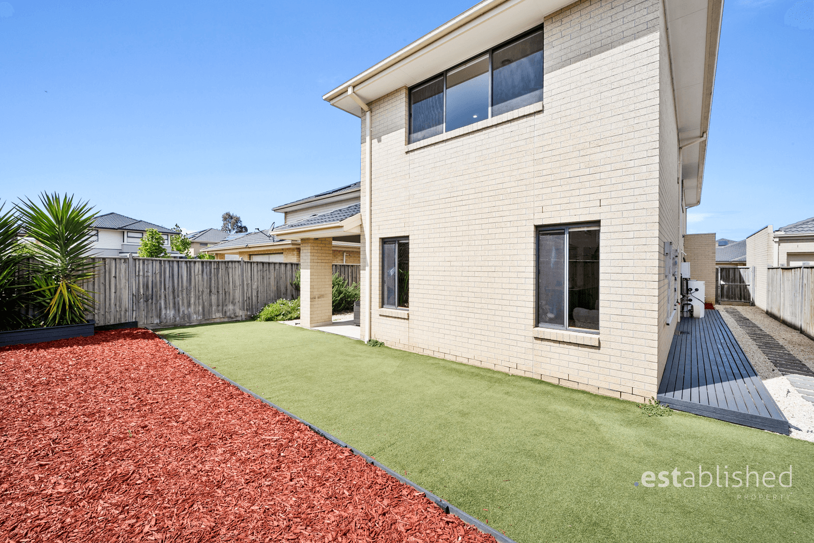 31 Maritime Circuit, SANCTUARY LAKES, VIC 3030