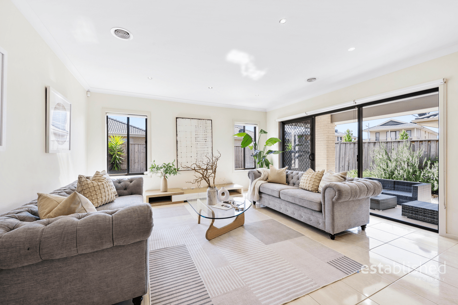 31 Maritime Circuit, SANCTUARY LAKES, VIC 3030