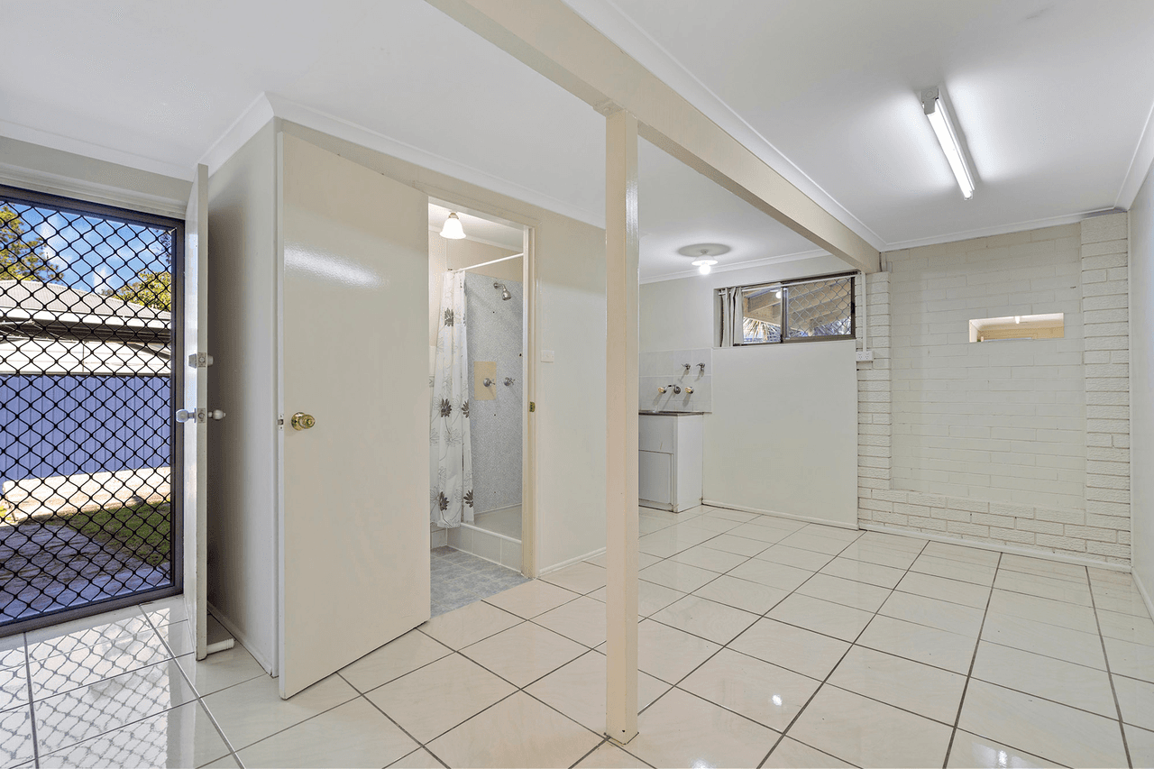 2 Scenic Avenue, BROWNS PLAINS, QLD 4118