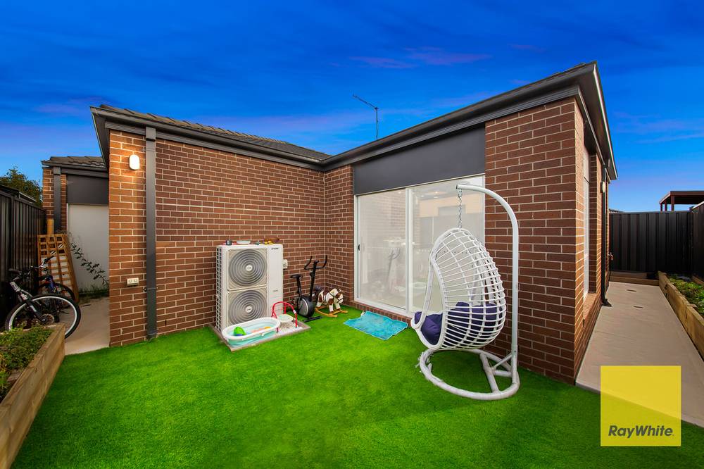 28 Ceremony Drive, TARNEIT, VIC 3029