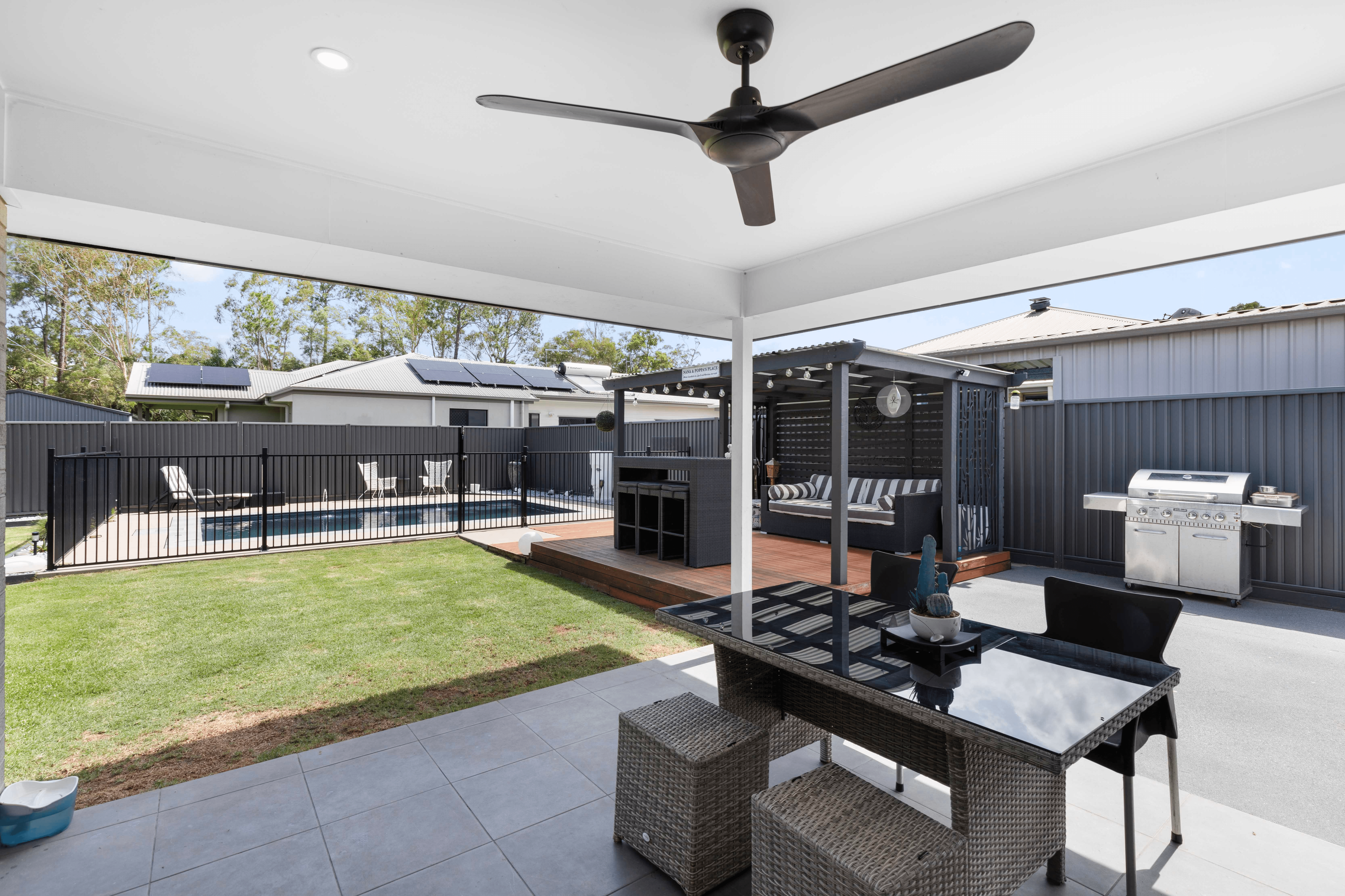 16 Hardwood Road, LANDSBOROUGH, QLD 4550