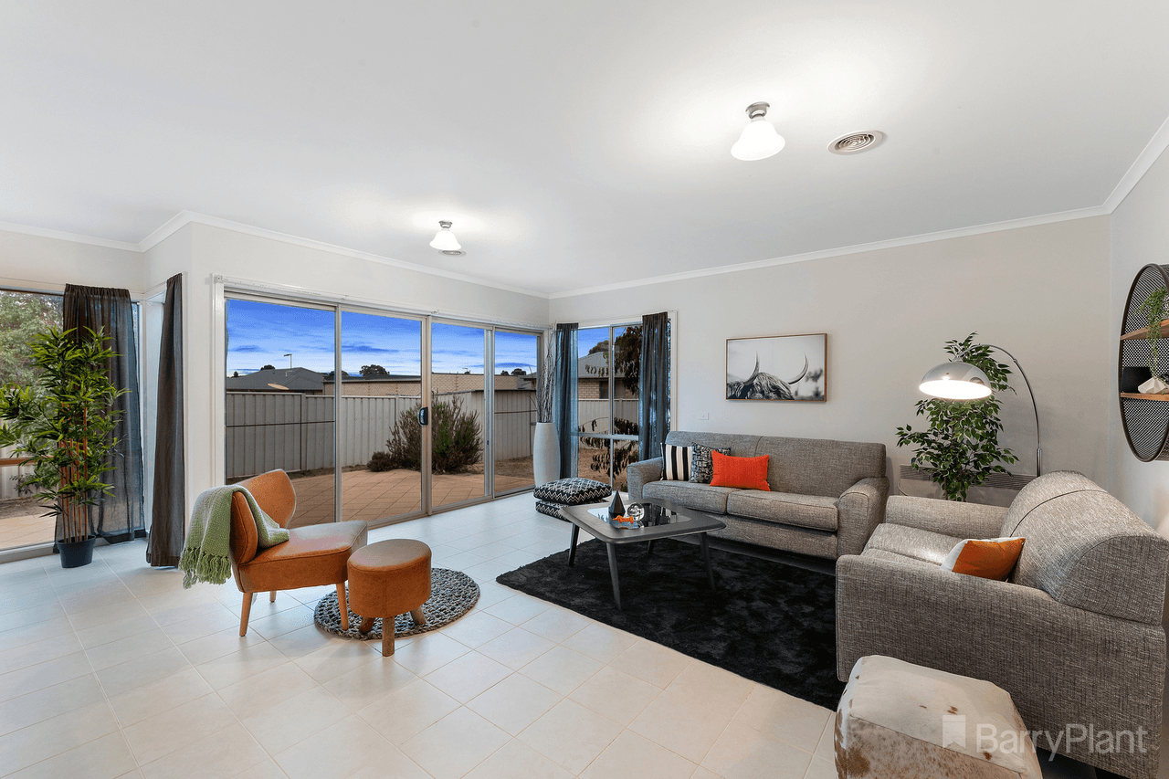 1 Cooba Drive, Epsom, VIC 3551