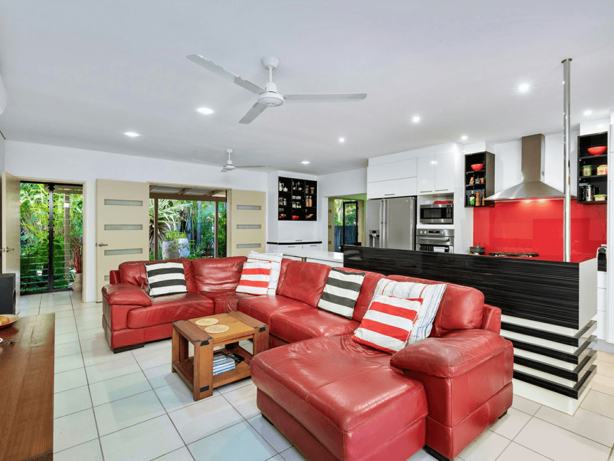 45 Clifton Road, CLIFTON BEACH, QLD 4879