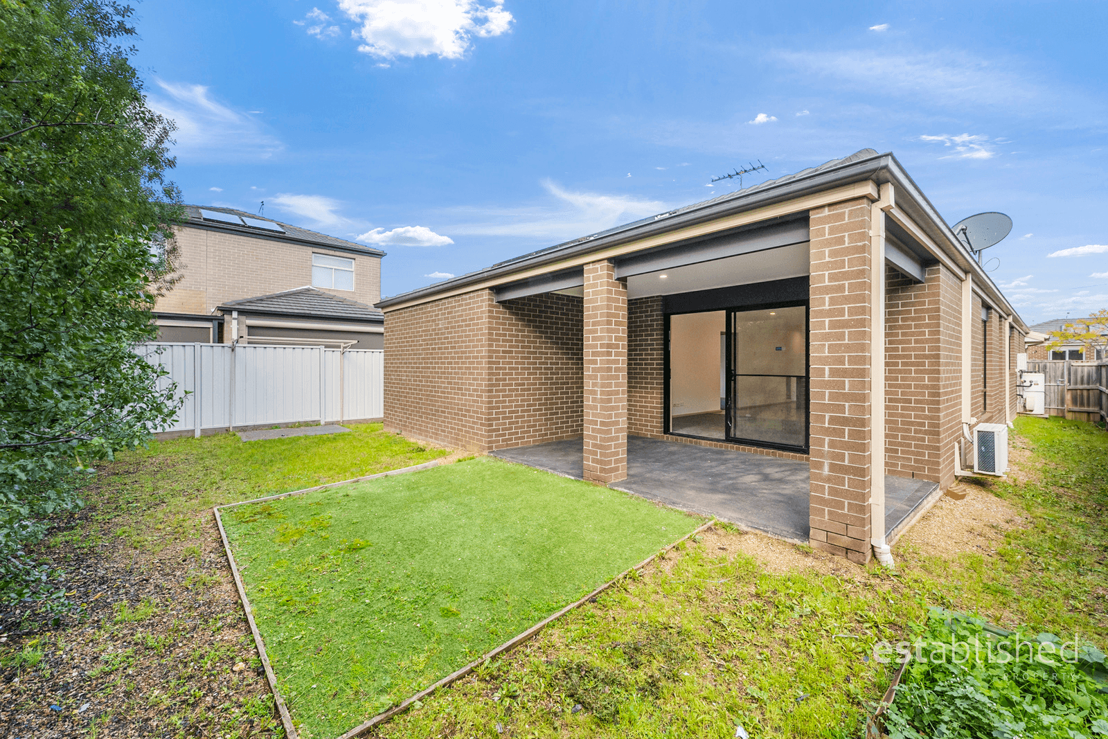 9 Custodian Way, TRUGANINA, VIC 3029