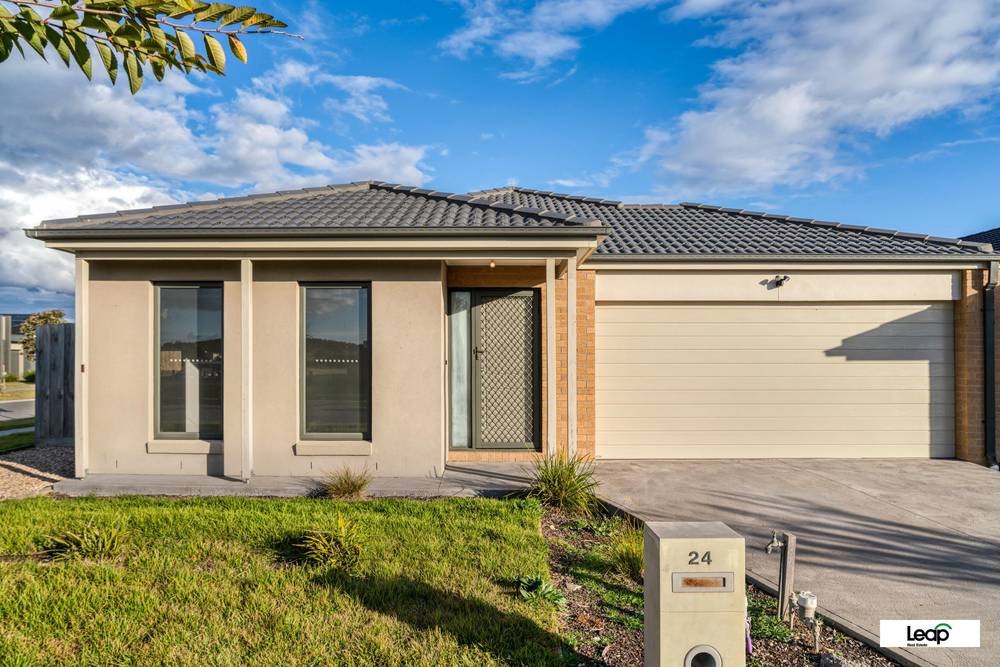 24 Charles Street, Wallan, VIC 3756