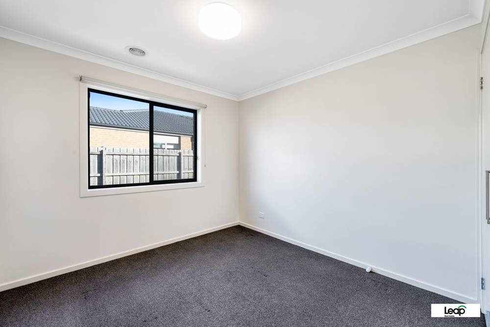 24 Charles Street, Wallan, VIC 3756