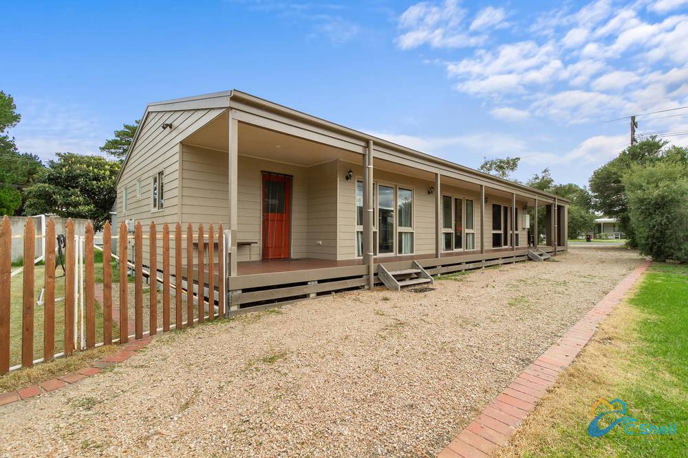 76 National Park Road, Loch Sport, VIC 3851