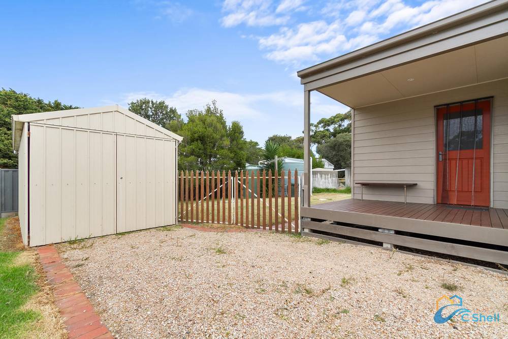 76 National Park Road, Loch Sport, VIC 3851