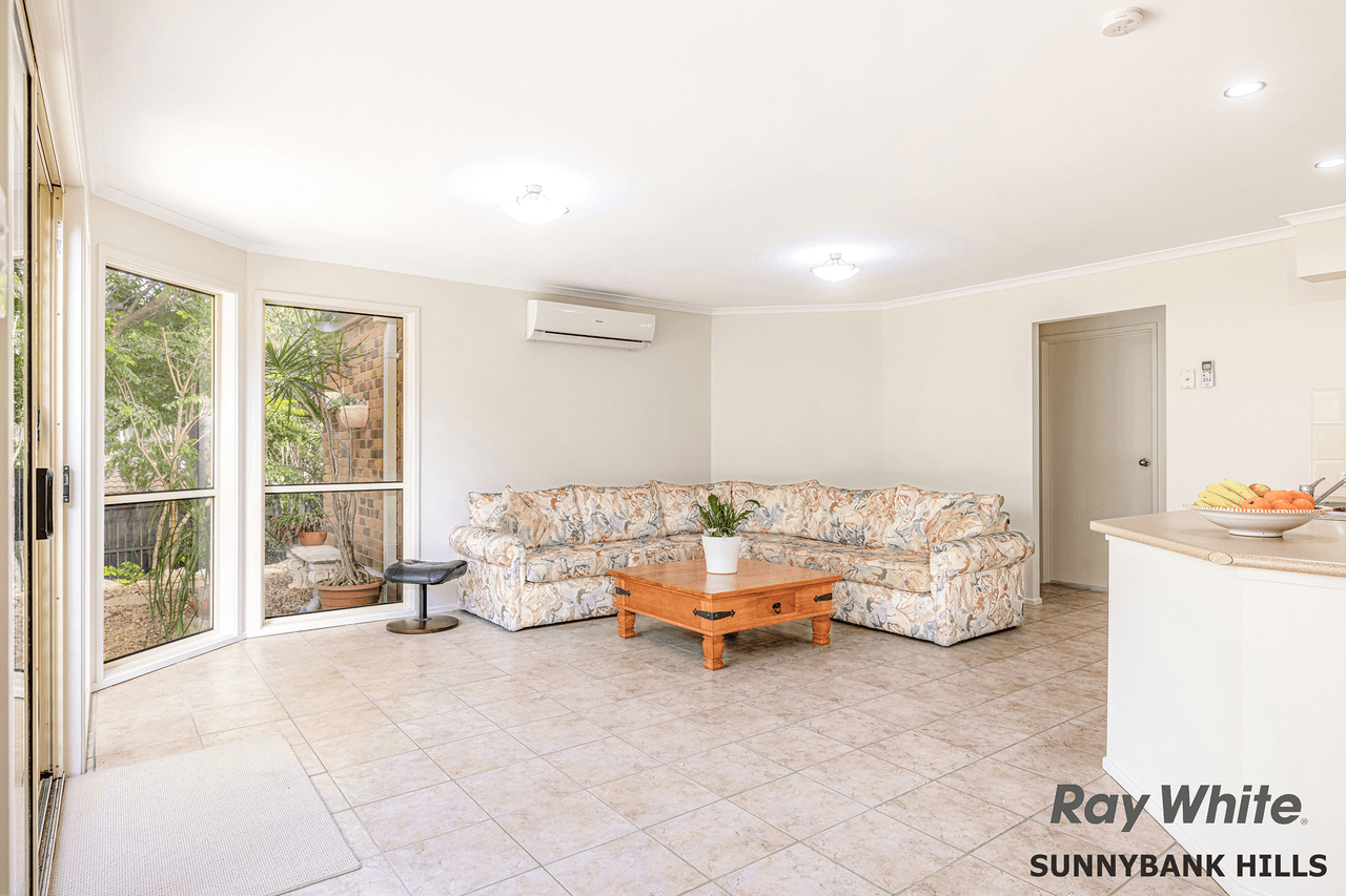 87 Muscari Crescent, DREWVALE, QLD 4116