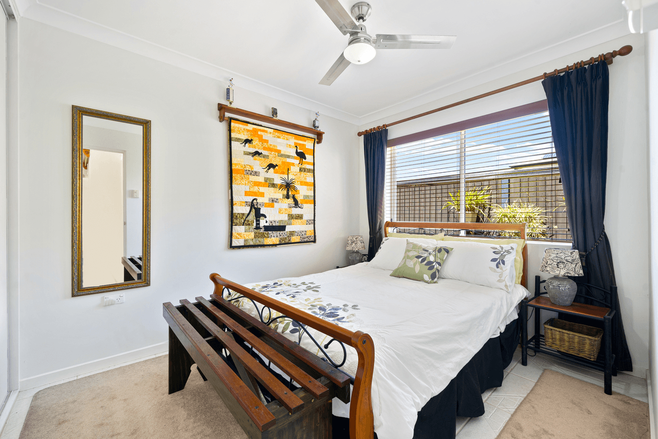 1/54 Palmtree Avenue, SCARBOROUGH, QLD 4020