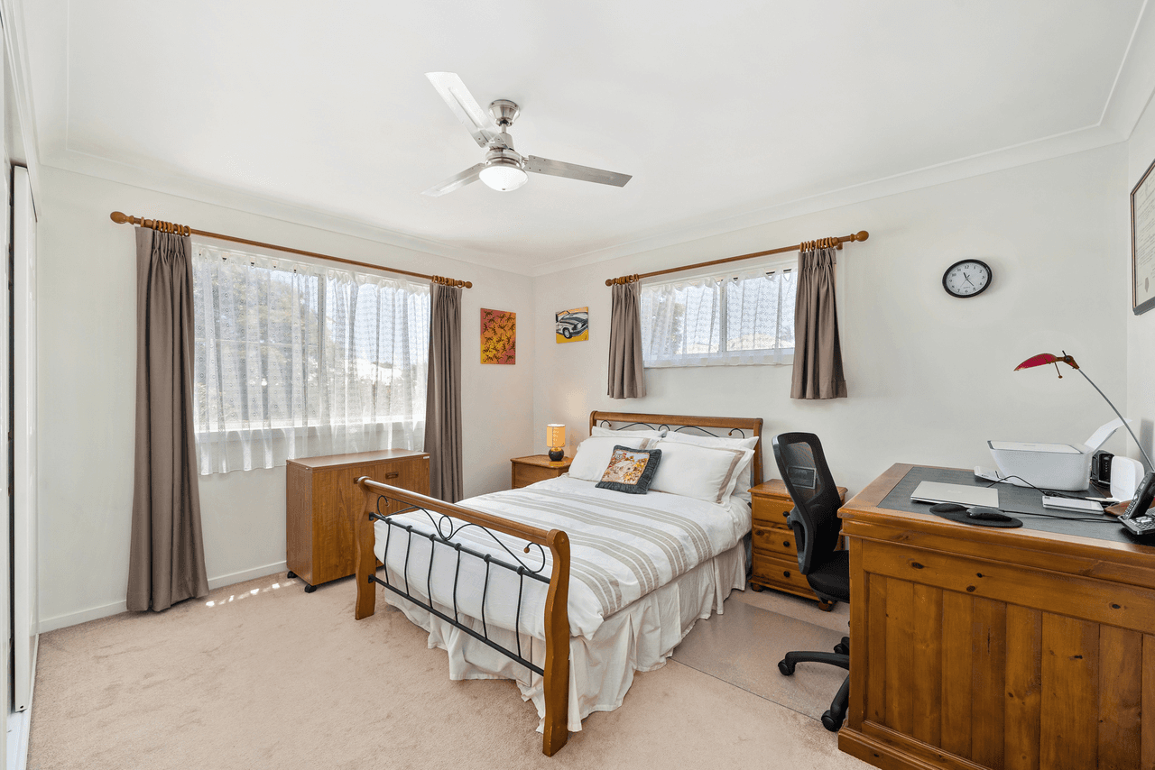 1/54 Palmtree Avenue, SCARBOROUGH, QLD 4020