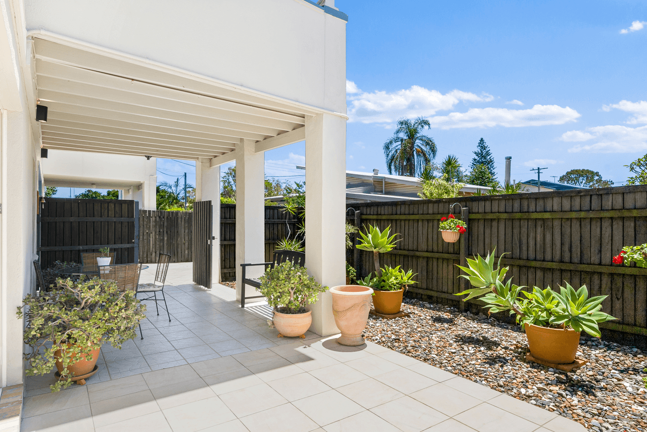 1/54 Palmtree Avenue, SCARBOROUGH, QLD 4020