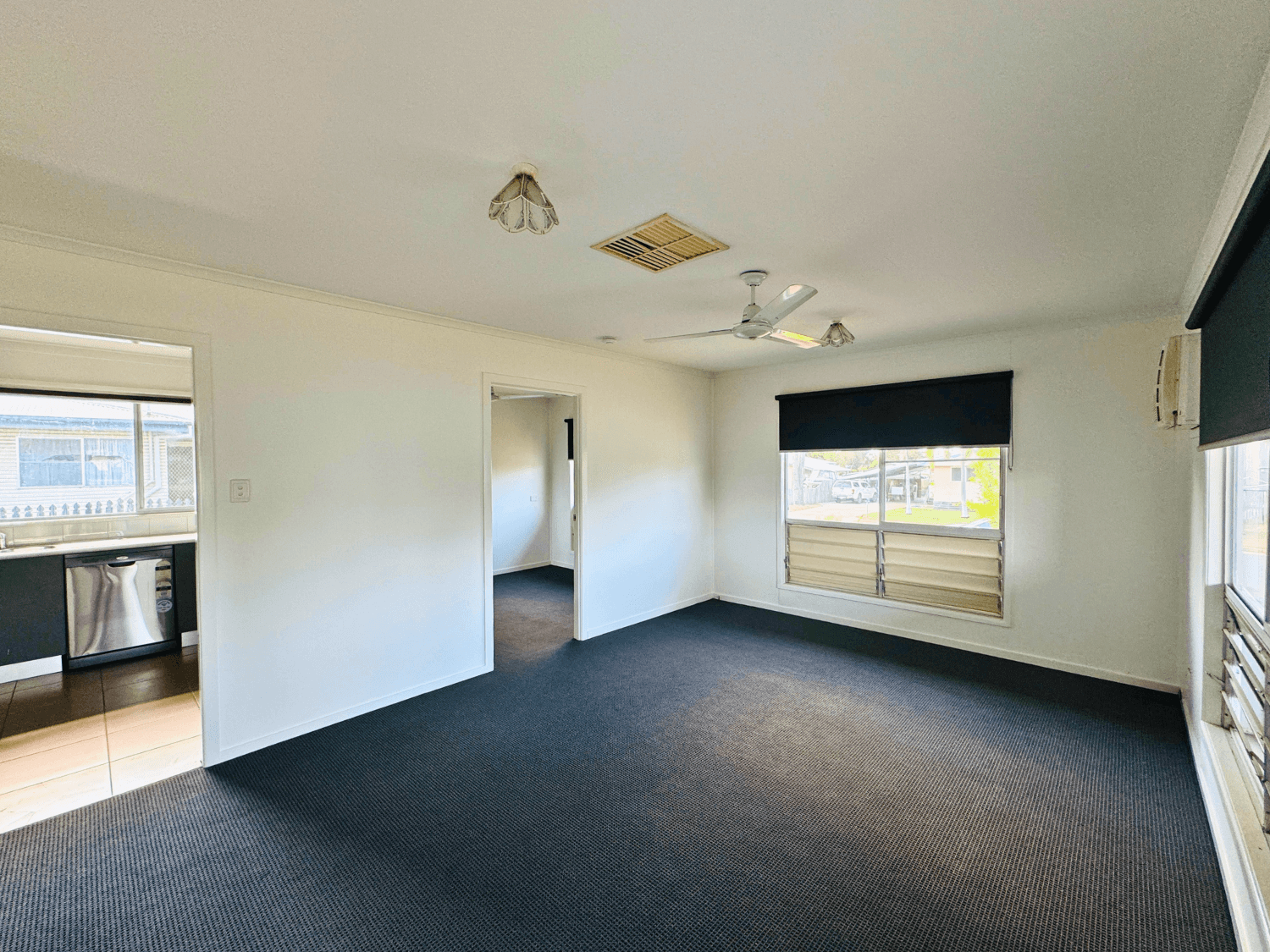 1 Bowen Court, MORANBAH, QLD 4744