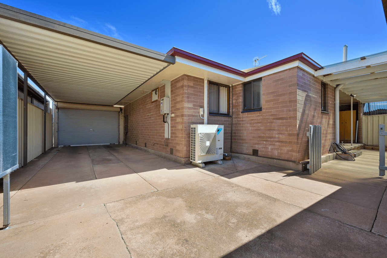 4 Yacca Street, WHYALLA STUART, SA 5608