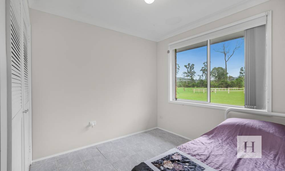 60 Sandra Street, Jilliby, NSW 2259