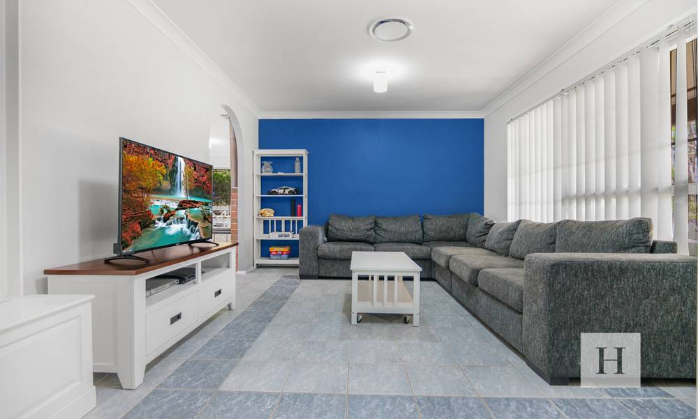 60 Sandra Street, Jilliby, NSW 2259