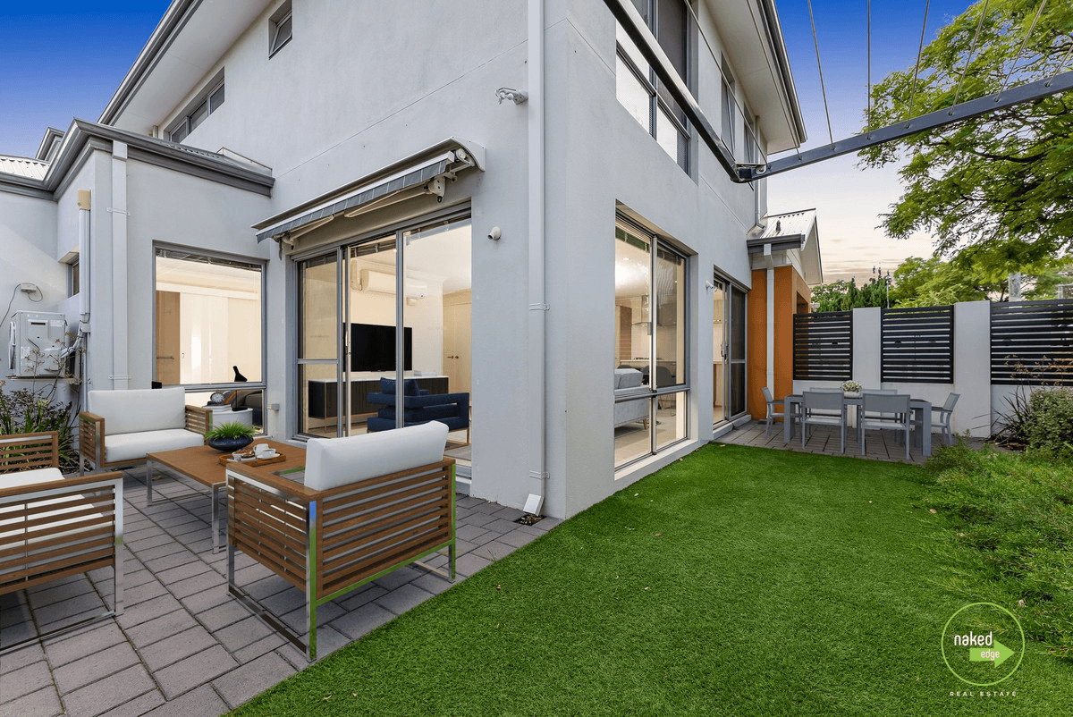 1/12 Heath Road, Kalamunda, WA 6076