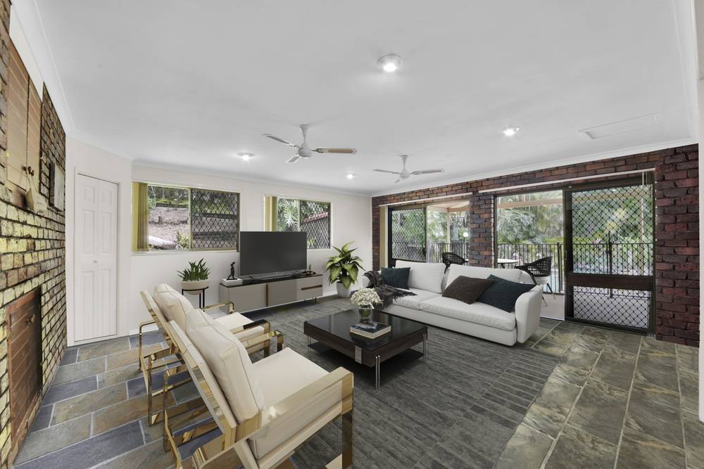 10 Ireland Court, CASHMERE, QLD 4500